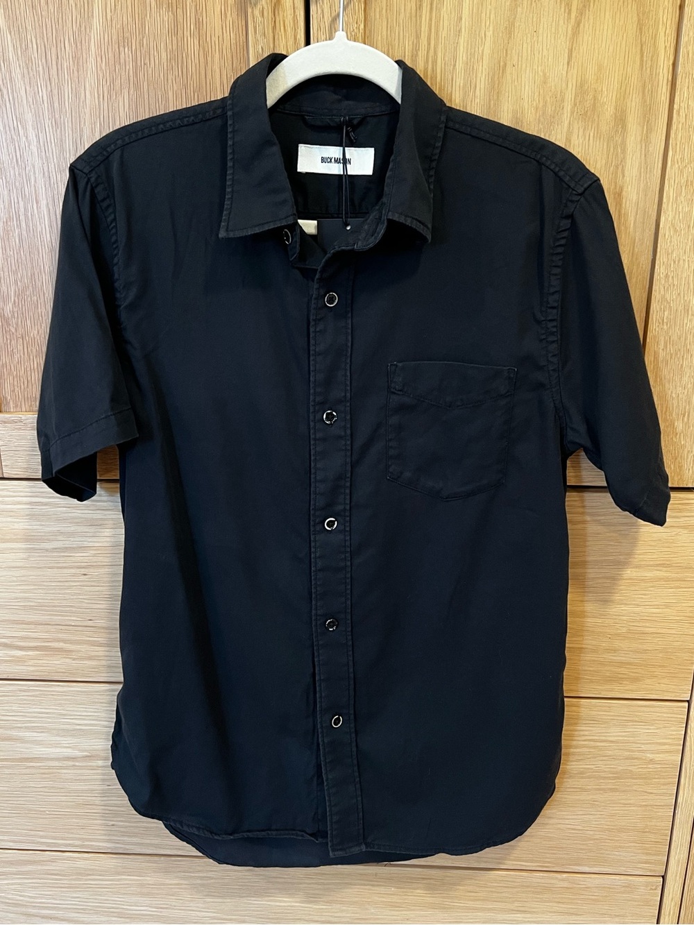 Buck Mason Draped Twill Pocket Short Sleeve Shirt Black Size Medium NWT* Classic